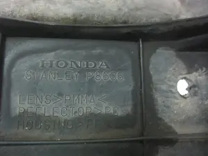 Foto de GUARDABARROS TRASERO HONDA PCX 125 125 cm3 - 8.6 kW (0 CV / 0 KW) referencia P8636 foto 4