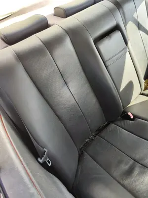 Foto de ASIENTO TRASERO MEDIO MERCEDES-BENZ CLASE E (BM 210) BERLINA 2.2 CDI CAT (143 CV / 105 KW) foto 3