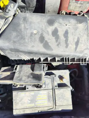 Foto de CAJA FILTRO AIRE VOLKSWAGEN GOLF IV BERLINA (1J1)(10.1997) 1.9 TDI (90 CV / 66 KW)