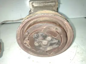 Foto de COMPRESOR AIRE ACONDICIONADO NISSAN MICRA (K12E) referencia AX80A foto 3