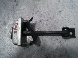 Foto de RETENEDOR PUERTA FORD FOCUS BERLINA (CAP) 1.8 TDCi Turbodiesel CAT (116 CV / 85 KW) referencia 1641573 foto 4