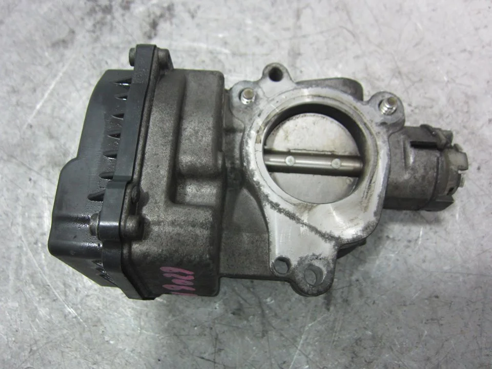 Foto de CAJA MARIPOSA PEUGEOT 206 BERLINA 4-PT. 1.4 (75 CV / 55 KW) referencia 9640796280