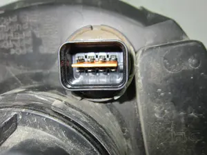 Foto de FARO DERECHO KIA PICANTO (SA) 1.0 CAT (61 CV / 45 KW) referencia 9210207XXX foto 3