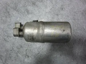 Foto de FILTRO SECANTE AIRE ACONDICIONADO RENAULT MEGANE II COUPE/CABRIO 1.9 dCi Diesel FAP (131 CV / 96 KW) referencia 8200247360