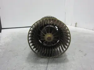 Foto de MOTOR CALEFACCION BMW SERIE 3 BERLINA (E46) 2.0 16V Diesel CAT (136 CV / 100 KW) referencia 50827 foto 4