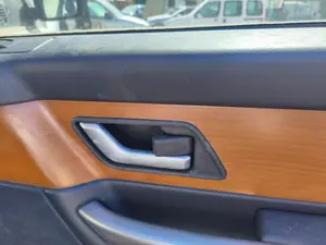 Foto de MANETA INTERIOR TRASERA DERECHA LAND ROVER RANGE ROVER SPORT 4.4 V8 CAT (299 CV / 220 KW)