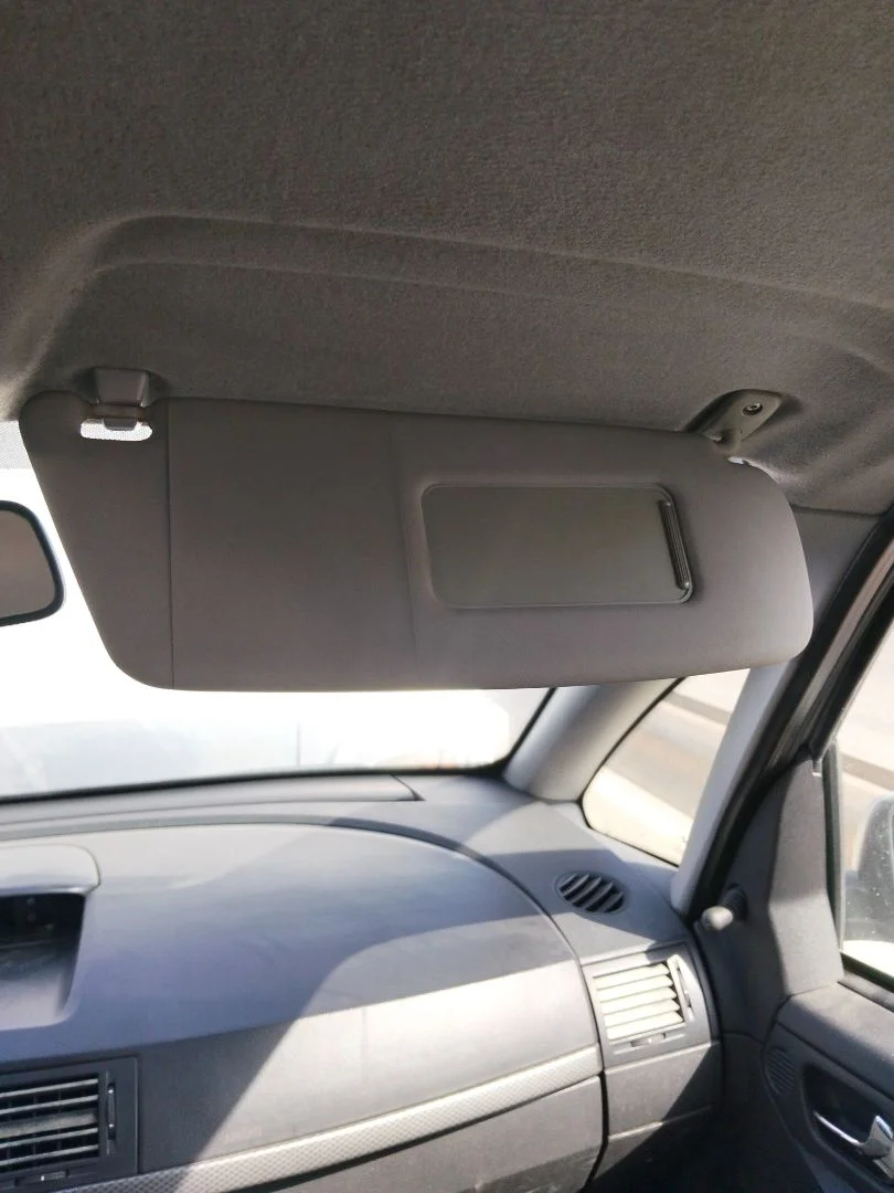 Foto de PARASOL DERECHO OPEL MERIVA 1.7 16V CDTI (101 CV / 74 KW)