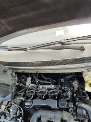 Foto de BRAZO LIMPIA DELANTERO DERECHO FORD FOCUS BERLINA (CAP) 1.6 TDCi CAT (90 CV / 66 KW) referencia 1731536