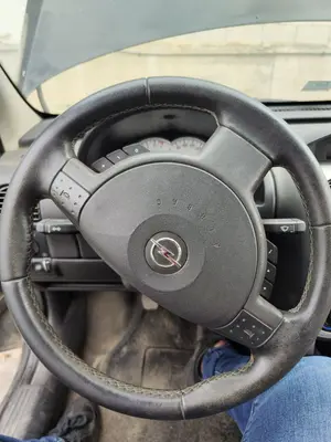 Foto de VOLANTE OPEL CORSA C 1.2 16V CAT (Z 12 XEP / LB4) (80 CV / 59 KW) foto 3