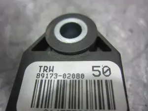 Foto de SENSOR DE IMPACTO TOYOTA AVENSIS CROSS SPORT (T27) 1.8 16V CAT (147 CV / 108 KW) referencia 8983102080 foto 4