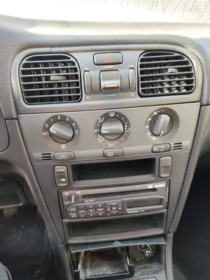 Foto de MANDO CALEFACCION / AIRE ACONDICIONADO VOLVO S40 BERLINA 1.6 CAT (109 CV / 80 KW)