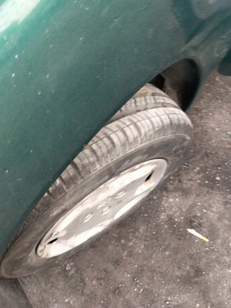 Foto de MANGUETA DELANTERA IZQUIERDA PEUGEOT 106 (S2) 1.1 (60 CV / 44 KW)