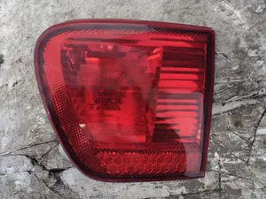 Foto de PILOTO TRASERO DERECHO INTERIOR SEAT IBIZA (6K1) 1.4 16V (75 CV / 55 KW)