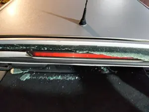 Foto de LUZ CENTRAL DE FRENO VOLKSWAGEN GOLF IV BERLINA (1J1)(10.1997)