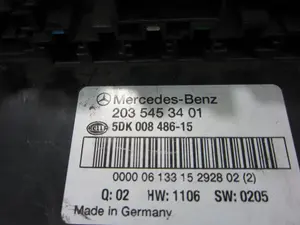 Foto de CAJA RELES / FUSIBLES MERCEDES-BENZ CLASE C (BM 203) SPORTCOUPE 2.0 Compresor CAT (163 CV / 120 KW) referencia 2035453401 foto 6