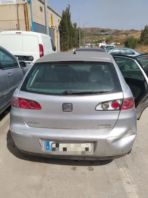 Foto de PARAGOLPES TRASERO SEAT IBIZA (6L1) 1.9 SDI (64 CV / 47 KW)