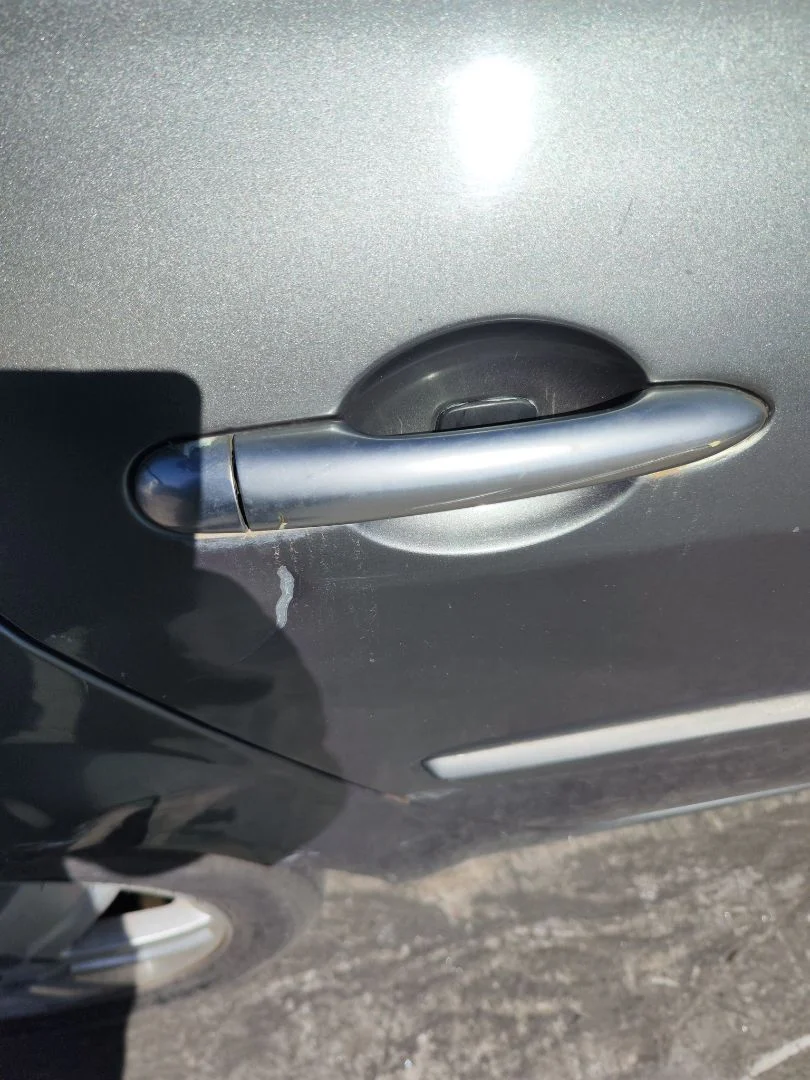 Foto de MANETA EXTERIOR TRASERA DERECHA RENAULT MEGANE II BERLINA 5P 1.5 dCi Diesel (101 CV / 74 KW) referencia 7701474438