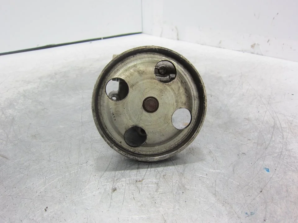 Foto de BOMBA DIRECCION FORD FUSION (CBK) referencia 9637000880