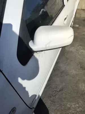 Foto de RETROVISOR IZQUIERDO VOLKSWAGEN GOLF IV BERLINA (1J1)(10.1997) 2.0 (116 CV / 85 KW) referencia 1J1857507D foto 2