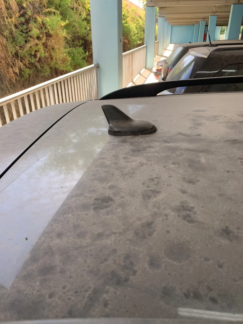 Foto de BASE DE ANTENA VOLKSWAGEN PASSAT VARIANT (3C5) 2.0 TDI (140 CV / 103 KW)