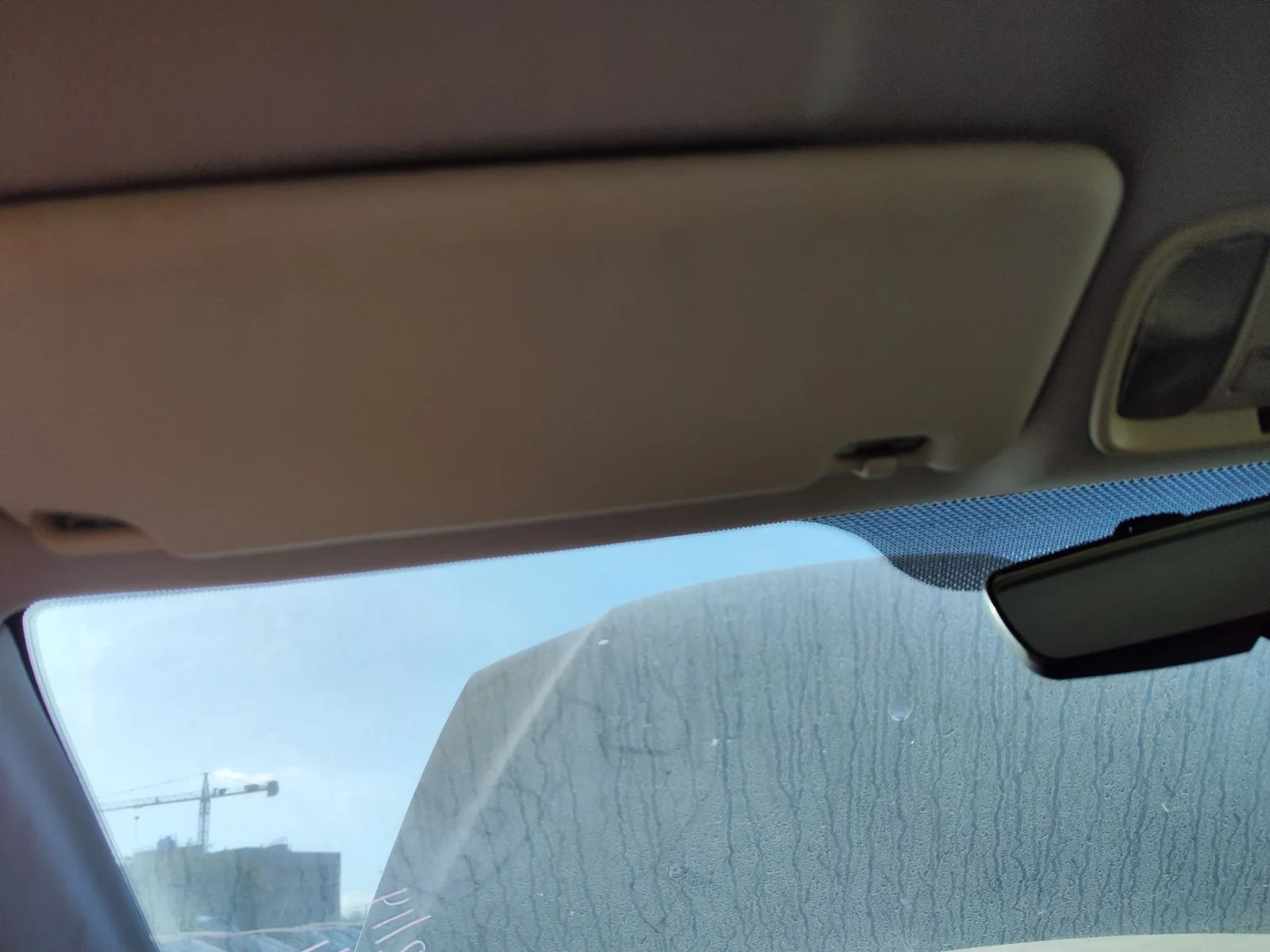 Foto de PARASOL IZQUIERDO VOLVO S40 BERLINA 1.6 CAT (109 CV / 80 KW)