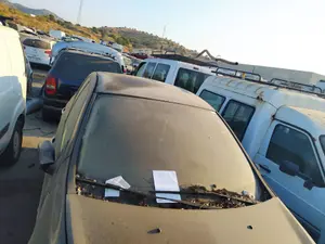 Foto de PARABRISAS RENAULT CLIO III 1.2 16V (75 CV / 55 KW) referencia 8200485243
