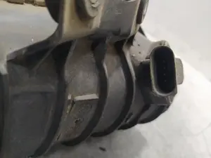 Foto de INTERCOOLER VOLKSWAGEN GOLF IV BERLINA (1J1)(10.1997) 1.9 TDI (116 CV / 85 KW) referencia 1J0145803N foto 5