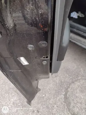 Foto de CERRADURA PUERTA DELANTERA IZQUIERDA SEAT IBIZA BERLINA (6J5) 1.4 16V (86 CV / 63 KW) referencia 3C1837015A