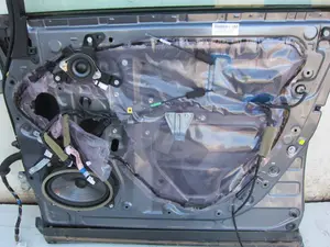 Foto de PUERTA DELANTERA DERECHA LEXUS RX (GGL1/GYL1) 3.5 V6 24V CAT (249 CV / 183 KW) foto 13