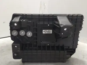 Foto de SOPORTE BATERIA HYUNDAI TUCSON (NX) híbrido-suave 100 kW (1.6 Ltr. - 100 kW CRDi) (136 CV / 100 KW) referencia 37150N7000 foto 3