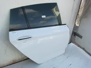 Foto de PUERTA TRASERA DERECHA BMW SERIE 5 GRAN TURISMO (F07) 3.0 24V Turbo (306 CV / 225 KW) foto 8