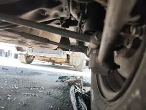 Foto de BRAZO SUSPENSION TRASERO DERECHO TOYOTA COROLLA (E11) 2.0 Turbodiesel CAT (90 CV / 66 KW) referencia 4871012200