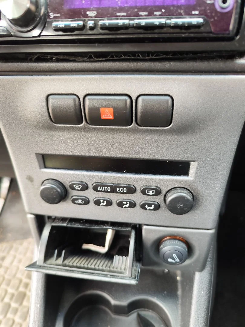 Foto de MANDO CALEFACCION / AIRE ACONDICIONADO OPEL ZAFIRA A 2.0 DTI (101 CV / 74 KW)