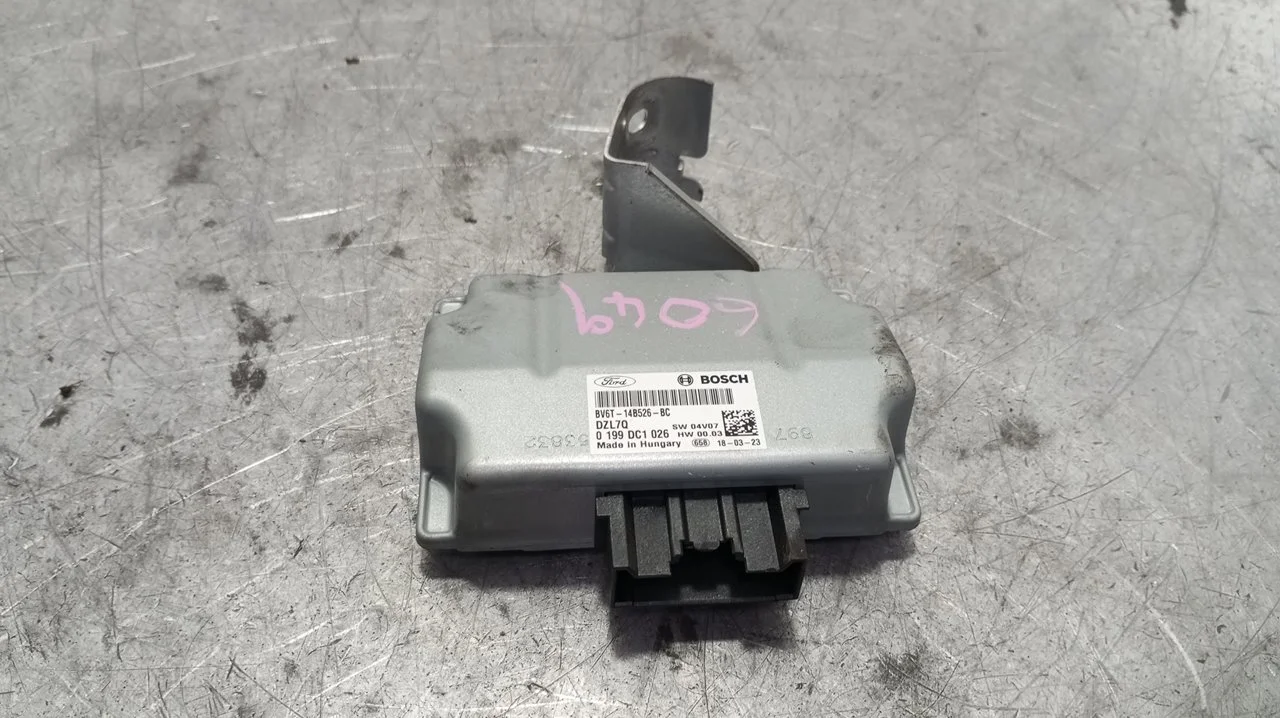 Foto de MODULO ELECTRONICO FORD FOCUS BERLINA (CEW) 1.0 EcoBoost CAT (125 CV / 92 KW) referencia BV6T14B526BC