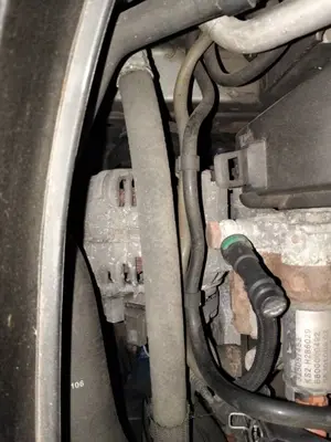 Foto de ALTERNADOR RENAULT SCENIC II (JM)