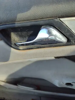 Foto de MANETA INTERIOR DELANTERA DERECHA MERCEDES-BENZ CLK (BM 208) COUPE 3.2 V6 18V CAT (218 CV / 160 KW)