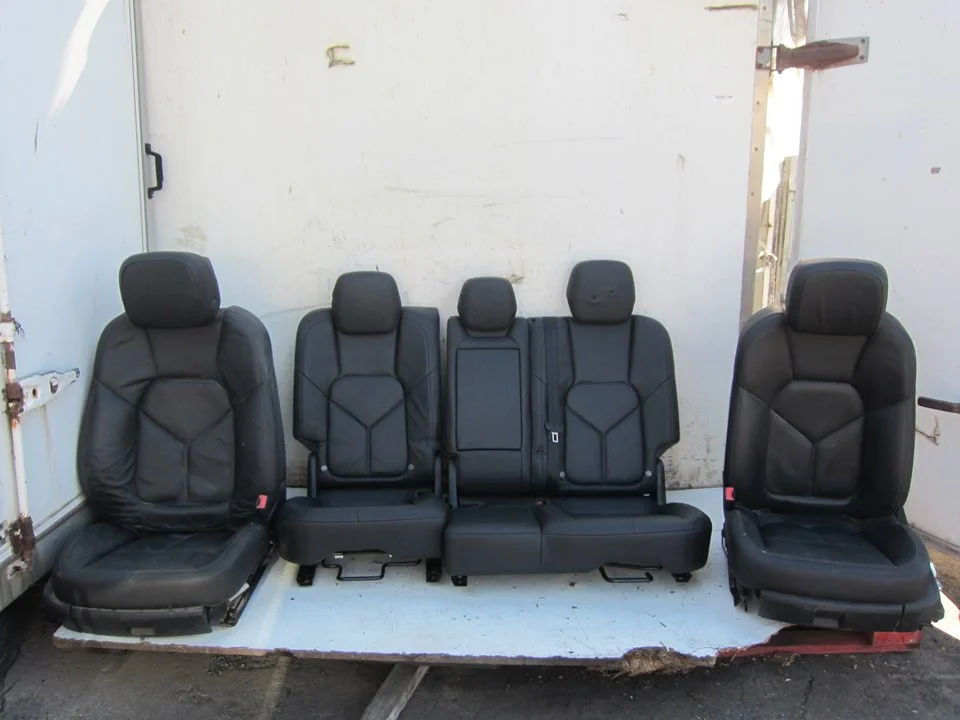 Foto de JUEGO ASIENTOS COMPLETO PORSCHE CAYENNE (TIPO 92A) referencia 918595102