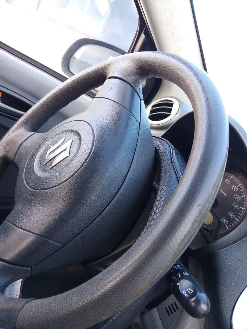 Foto de VOLANTE SUZUKI ALTO (AMF310) 1.0 12V CAT (68 CV / 50 KW) referencia 48110M68K01-P4Z
