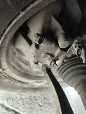 Foto de PINZA DE FRENO DELANTERA DERECHA VOLKSWAGEN SHARAN (7M6/7M9) 1.9 TDI (116 CV / 85 KW) referencia 7M0615124B