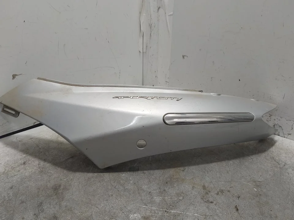 Foto de NO IDENTIFICADO APRILIA SPORTCITY 125 / 200 / 250 125 cm3 - 9.0 kW (12 CV / 9 KW) referencia DIS 108362