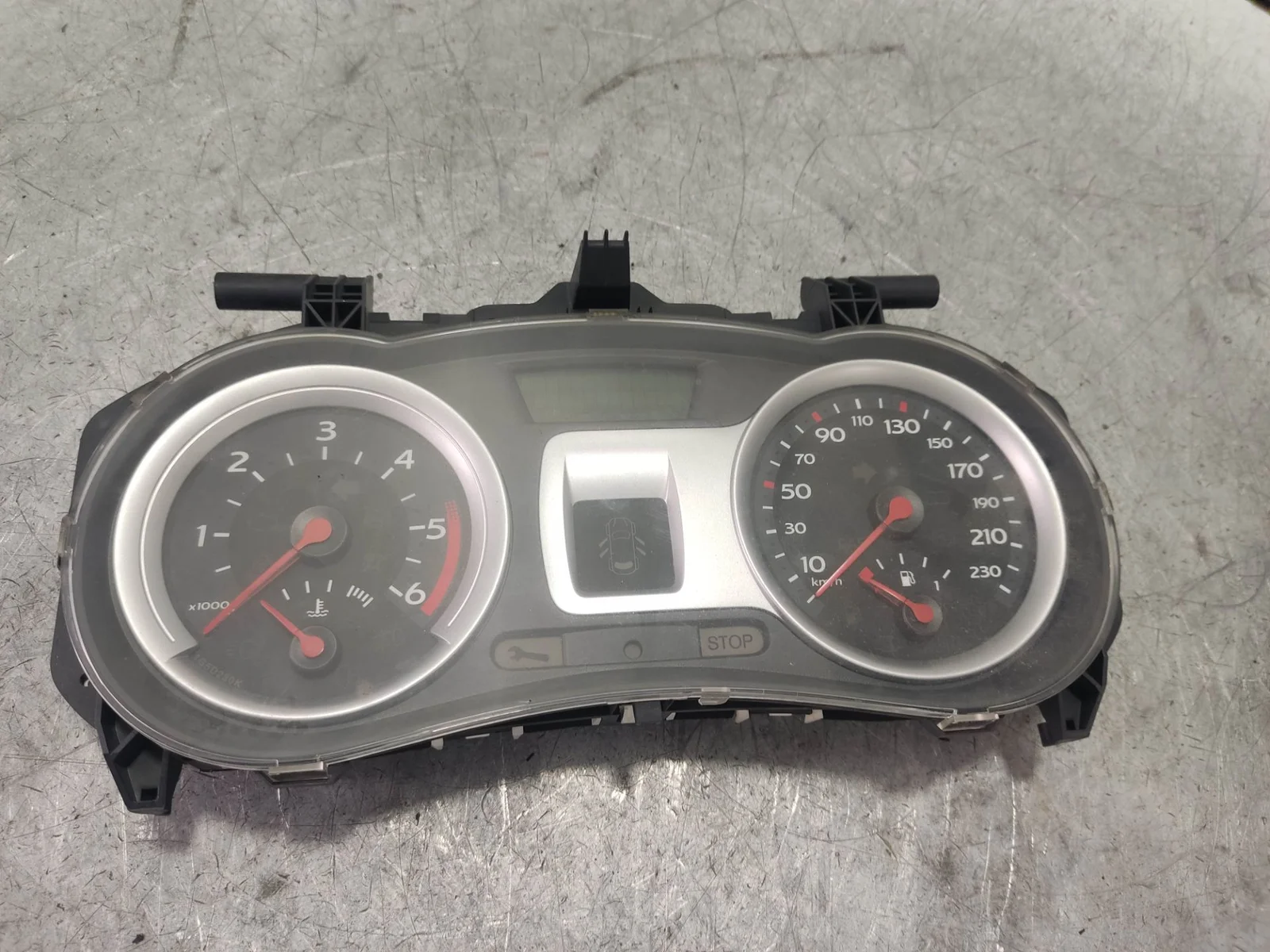 Foto de CUADRO INSTRUMENTOS RENAULT CLIO III 1.5 dCi Diesel CAT (86 CV / 63 KW) referencia 8200582705G