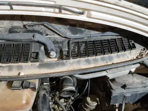 Foto de MOTOR LIMPIA DELANTERO PEUGEOT EXPERT FURGÓN COMFORT (1995)