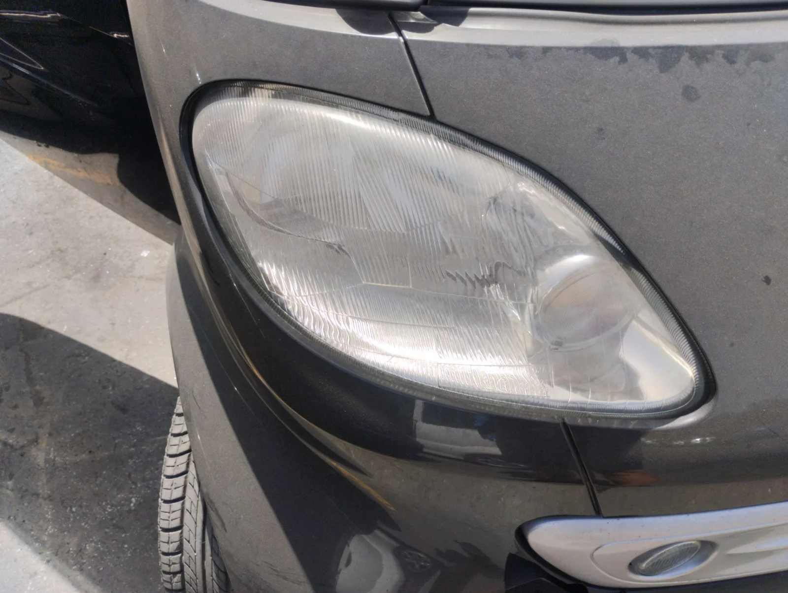 Foto de FARO DERECHO SMART CITY-COUPE 0.6 Turbo CAT (54 CV / 40 KW) referencia 6211096