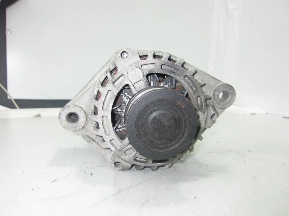 Foto de ALTERNADOR ALFA ROMEO 145 referencia 8717613019207