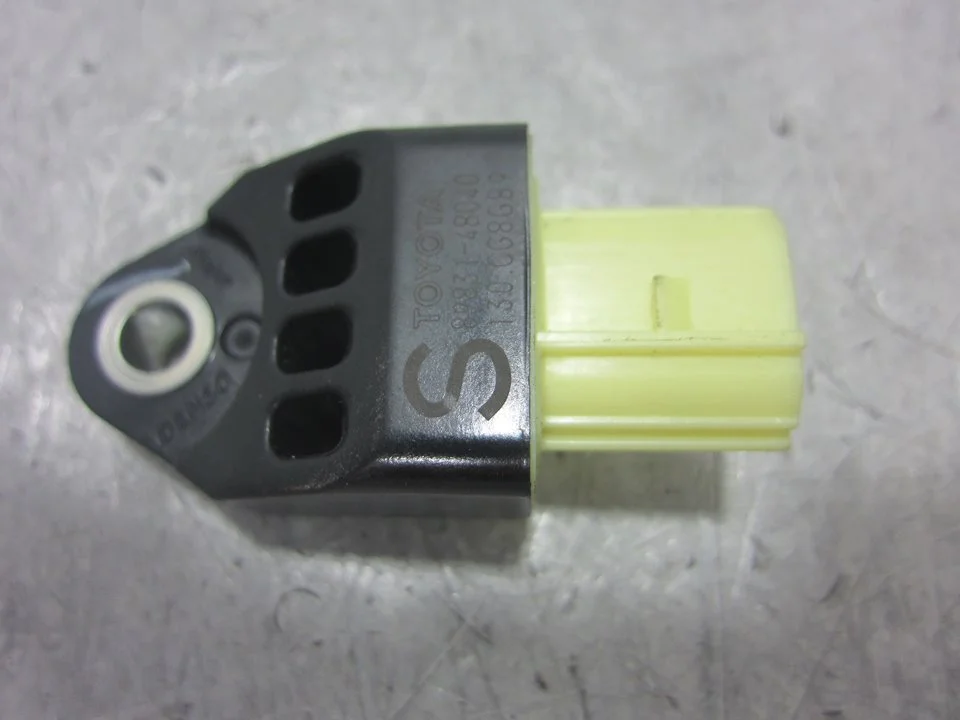 Foto de SENSOR LEXUS RX (GGL1/GYL1) 3.5 V6 24V CAT (249 CV / 183 KW) referencia 8983148040