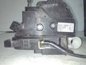 Foto de CERRADURA PUERTA DELANTERA IZQUIERDA RENAULT CLIO IV referencia 805011929R foto 2