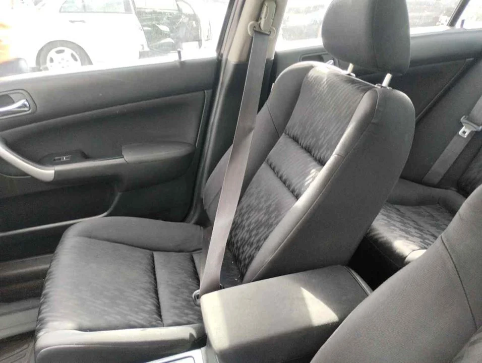 Foto de CINTURON SEGURIDAD DELANTERO DERECHO HONDA ACCORD BERLINA (CL/CN) 2.0 VTEC CAT (155 CV / 114 KW)