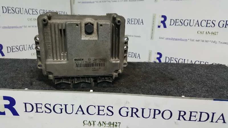 Foto de CENTRALITA MOTOR UCE RENAULT MEGANE II BERLINA 5P referencia 8200184294