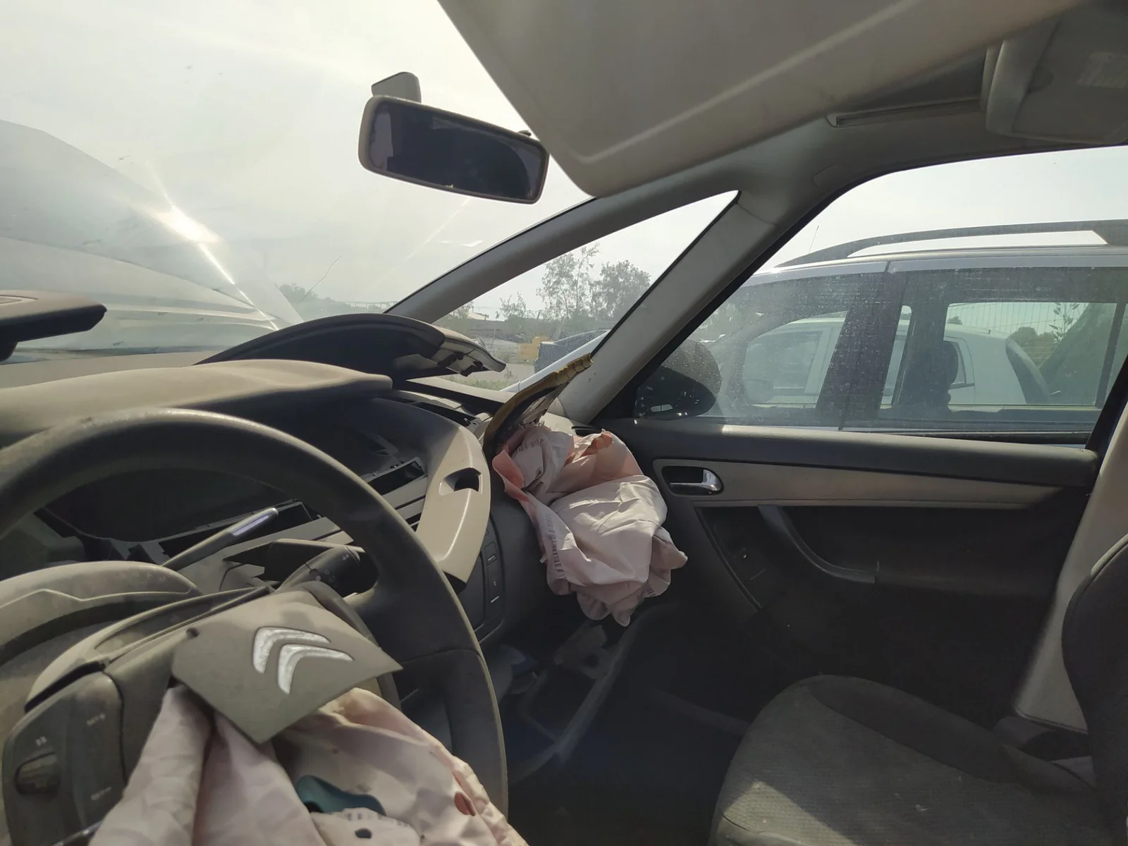 Foto de RETROVISOR INTERIOR CITROEN C4 PICASSO 2.0 HDi FAP (150 CV / 110 KW)