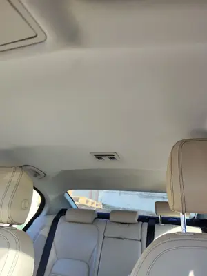 Foto de TECHO INTERIOR JAGUAR XE 2.0 Turbo CAT (200 CV / 147 KW) referencia C2Z17507PVJ foto 2